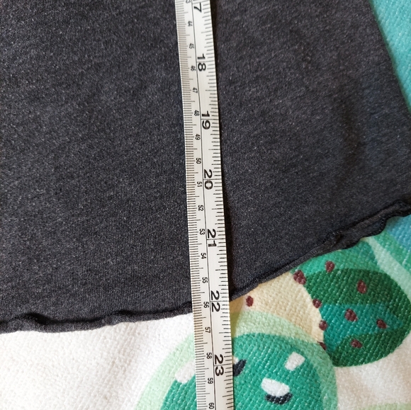 Graphic Burnout Eagle T-Shirts in Red and Gray - Picture 6 of 8